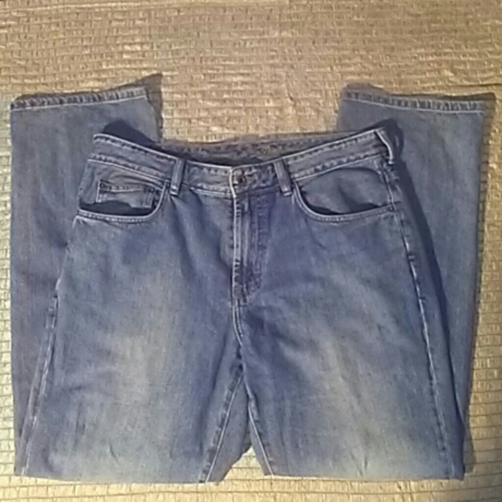 Tommy Bahama classic fit jeans